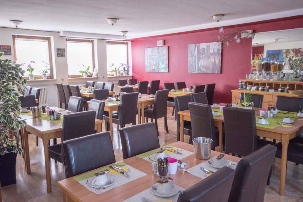 Hotel Bartholomaeus Zeitlarn Ngoại thất bức ảnh